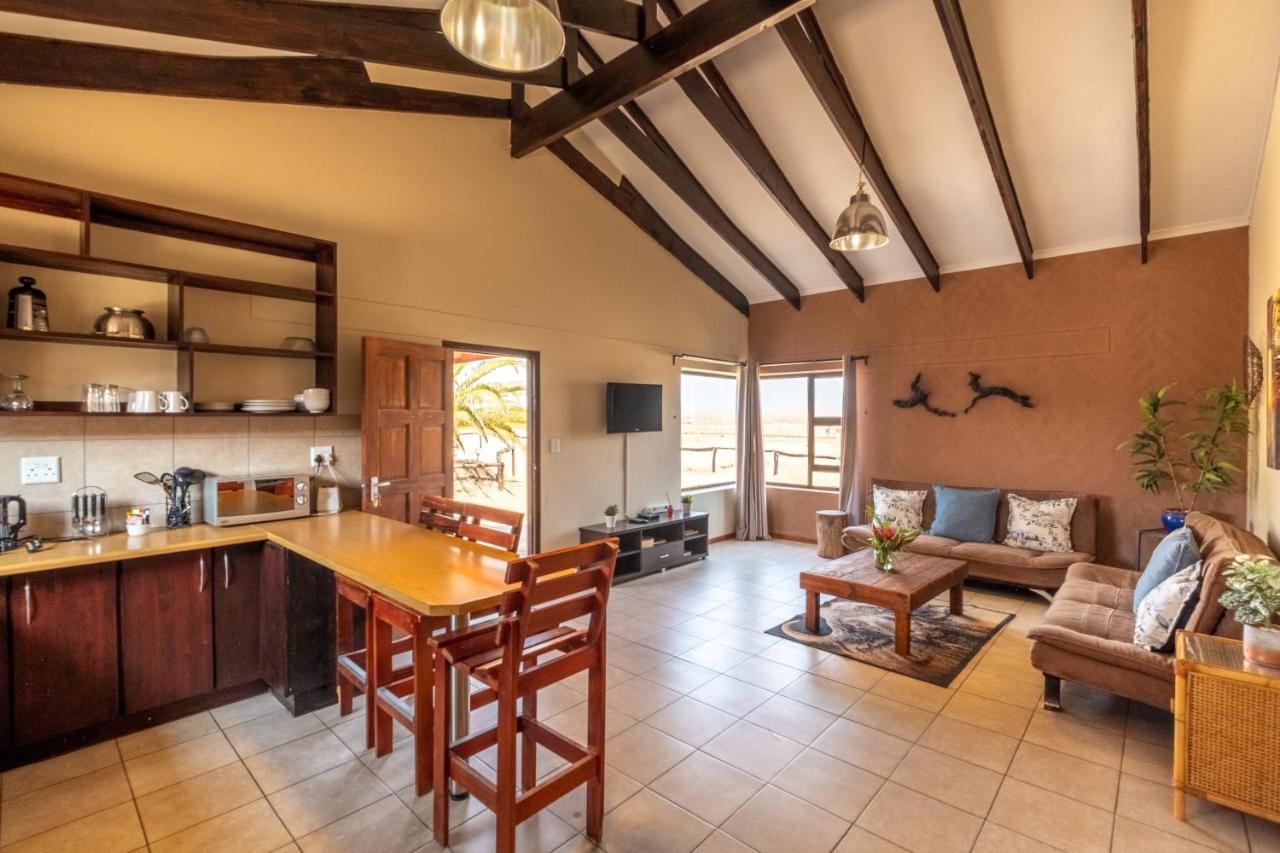 Gecko Ridge Hotel Swakopmund Bagian luar foto