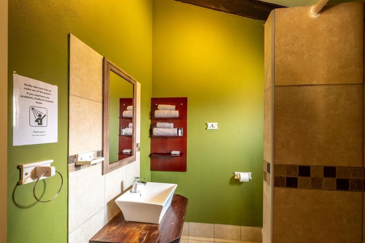 Gecko Ridge Hotel Swakopmund Bagian luar foto